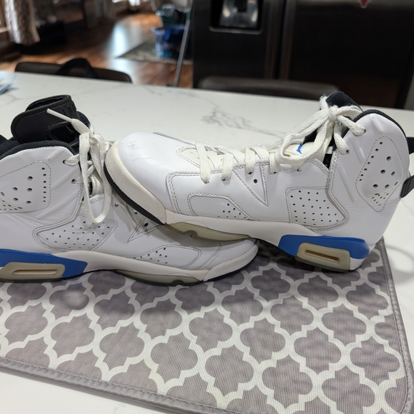 Jordan 6 Retro Racer Blue - Picture 3 of 10